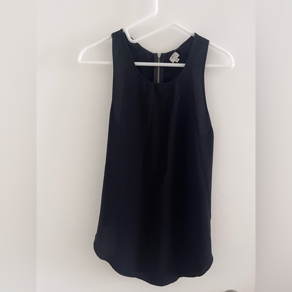 xs wilfred aritzia work tank top blouse with zipper - Picture 2 of 2